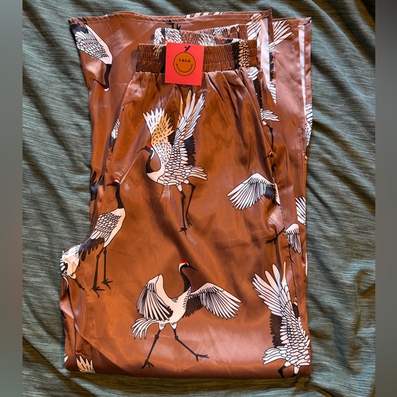 Dressed in Lala Satin ❗️PANTS ONLY❗️in Eternal Youth - Picture 3 of 4